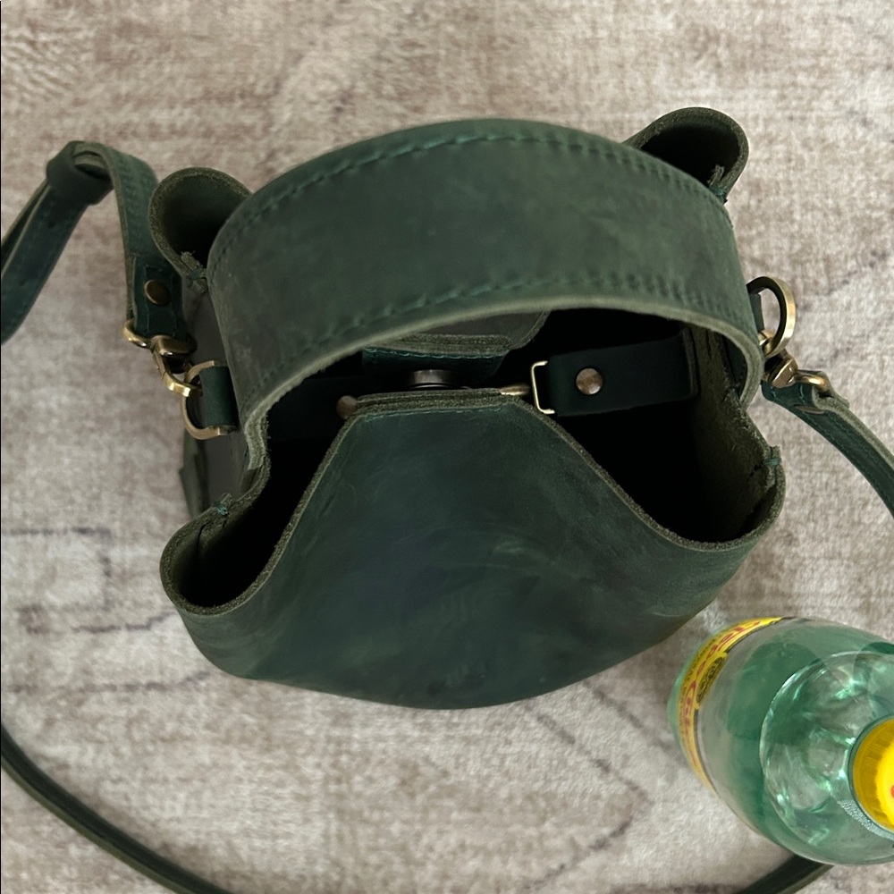 Sold out Portland Leather Goods Belle Bucket Bag Evergreen - Picture 14 of 16